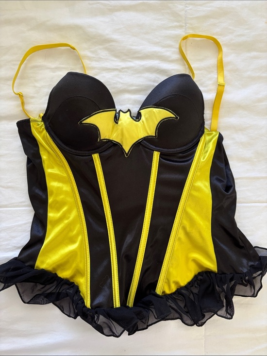 Undergirl Tops - DC Comics Batman Batgirl Costume Bustier Corset with Removable Cape - Sz S NWT